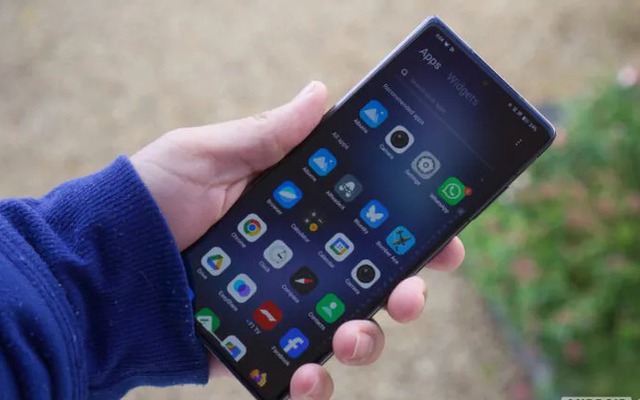 Mẫu máy Trung Quốc này mà được bán đại trà, điện thoại Samsung có lẽ không thể ngồi tiếp trên "ngai vàng"