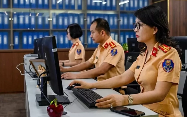 Thu gần 6.600 tỷ đồng từ đấu giá biển số xe