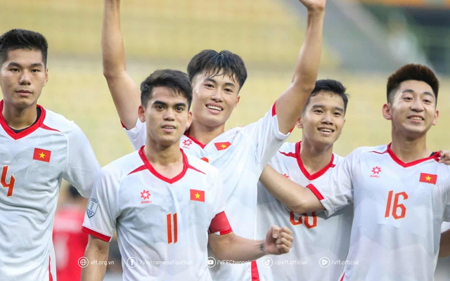 U23 Việt Nam thắng giòn giã, chạm một tay vào vé đi tiếp tại giải Đông Nam Á