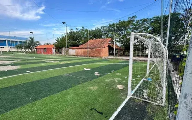 Trích xuất camera, làm rõ nguyên nhân bé trai tử vong tại sân bóng