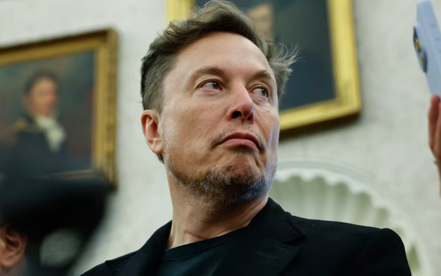 Elon Musk đang tự tay hủy hoại Tesla: Đế chế 1.000 tỷ USD bất lực nhìn CEO khẩu chiến, nhà đầu tư như ngồi trên đống lửa