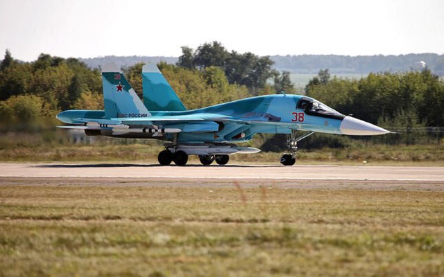 Tiêm kích bom Su-34 của Nga rơi khi bay huấn luyện