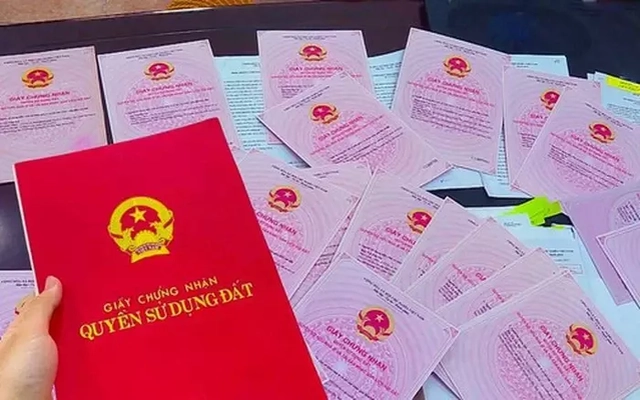 Chi tiết cách làm thủ tục cấp sổ hồng lần đầu ở UBND xã