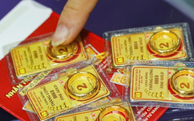 Tuần tới, nhà đầu tư vàng nên mua vào hay bán ra?