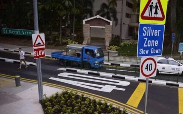 Sơn tốc độ tối đa, vạch 3D lên mặt đường: Tai nạn giảm mạnh