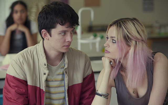 Xem phim Sex Education chán chê mới biết có 1 cảnh nóng bị cả MXH tẩy chay, việc nhạy cảm lại biến thành trò đùa