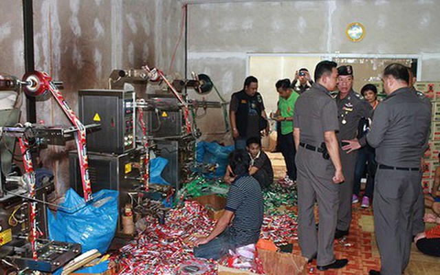 Đột kích một nhà kho, công an triệt phá đường dây sản xuất cà phê Nescafé giả quy mô hàng tỷ đồng, tịch thu hơn 300.000 sản phẩm