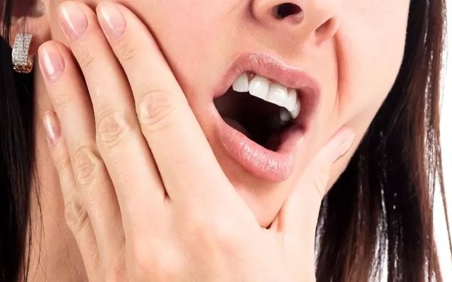 Hơn 80% dân số mắc căn bệnh cực kỳ khó chịu ở miệng, gây chảy máu và đau