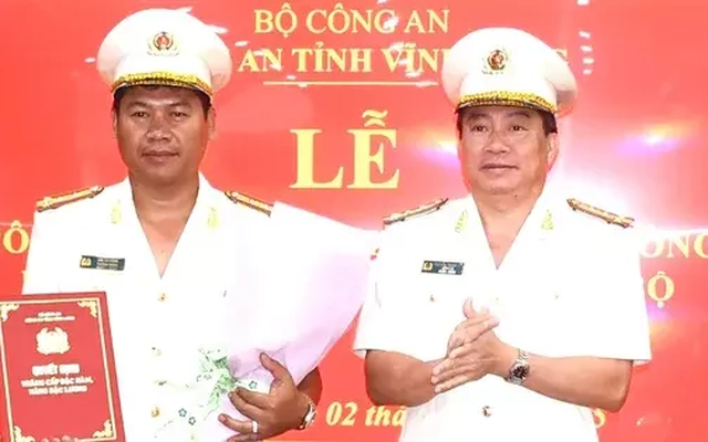 Công bố quyết định của Bộ trưởng Bộ Công an với Công an tỉnh Vĩnh Long