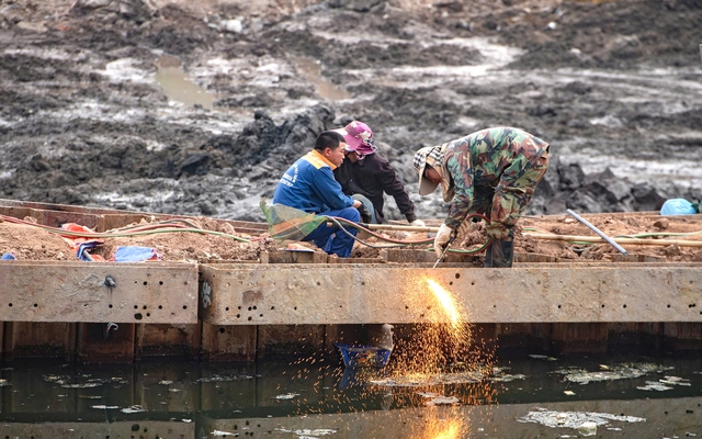 Đập dâng đầu tiên xuất hiện trên sông Tô Lịch: Bước tiến lớn hồi sinh "huyết mạch Thủ đô"
