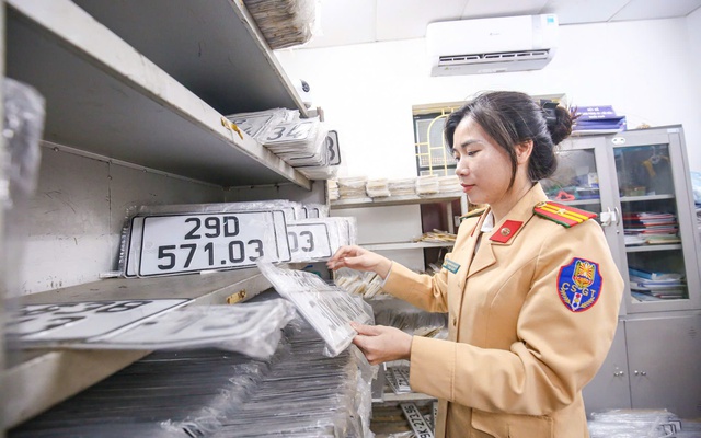 Sau sáp nhập, hàng loạt tỉnh thay đổi phí đăng ký ô tô, có 2 địa phương "rất đặc biệt" 