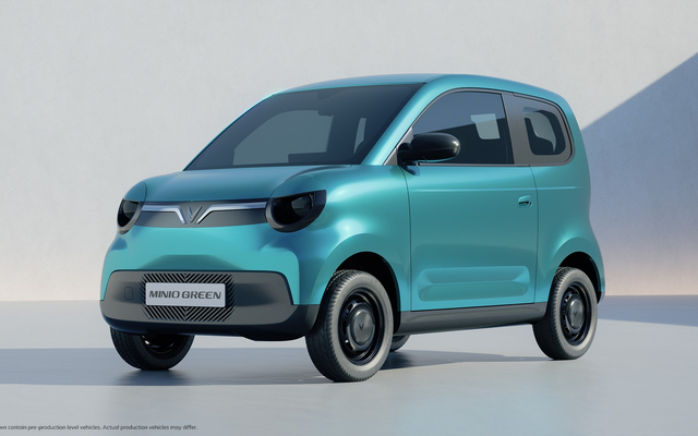 Thay đổi lớn trên VinFast Minio Green: Pin lớn hơn, sạc nhanh hơn, không thu thêm tiền