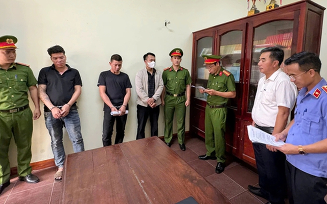 Vì sao chủ nha khoa Sài Gòn Dentist bị 3 thanh niên hành hung dã man?