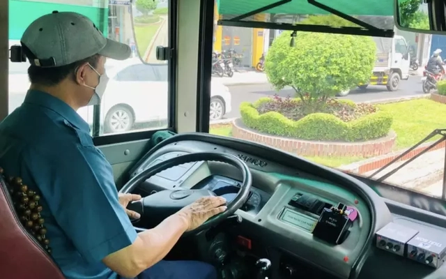 Đề xuất bỏ quy định tài xế chỉ được lái xe 10 giờ mỗi ngày, 48 giờ mỗi tuần