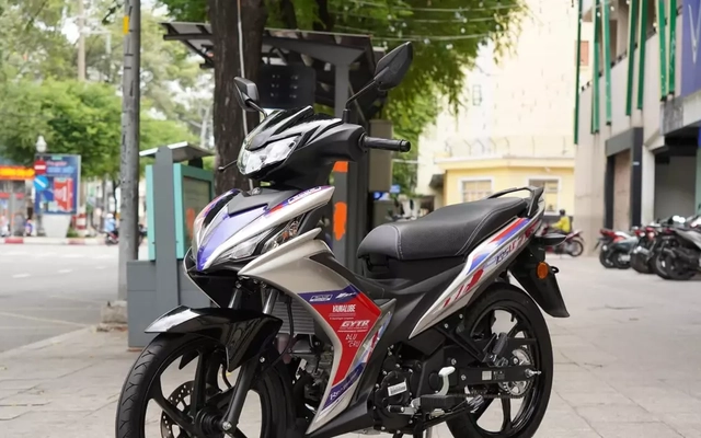 Yamaha Exciter 135 bản giới hạn phong cách xe đua cập bến Việt Nam