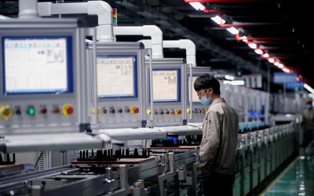 Nền kinh tế lớn thứ 2 thế giới nhận tin buồn: Chuyên gia dự báo sẽ mất trắng gần nửa nghìn tỷ đô nếu không làm điều này trước ngày 12/8