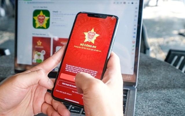 2 trường hợp có thể trình bằng lái trên VNeID hoặc số giấy phép lái xe khi CSGT kiểm tra