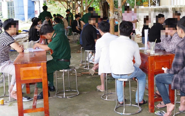 Phát hiện 29 người từng làm việc tại các khu lừa đảo, cờ bạc ở Campuchia