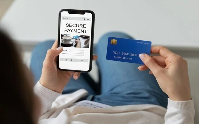 Tại sao lừa đảo biết rõ cả số tài khoản ngân hàng, thông tin đăng nhập và mật khẩu người dùng?