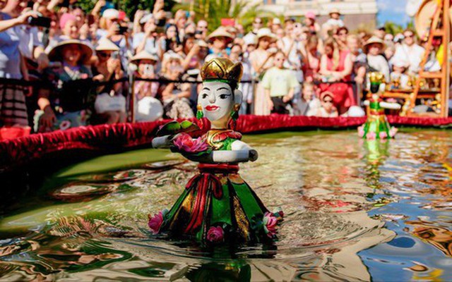 Lễ hội Văn hóa Việt Nam 2025: Người dân Mátxcơva thích thú với múa rối