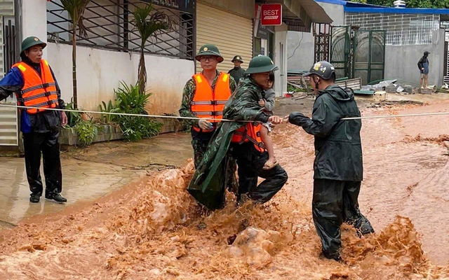 Lũ quét ở Điện Biên: 19 người thương vong và mất tích
