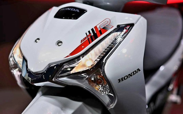 Ra mắt Honda Wave 125 đời mới: Có khóa thông minh, phanh "một được hai", siêu tiết kiệm xăng 71,4km/lít