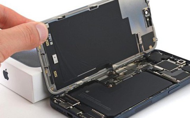 Không đua mAh thì tăng pin thời lượng pin kiểu gì? Hóa ra lời giải của Apple đã ở ngay trước mắt