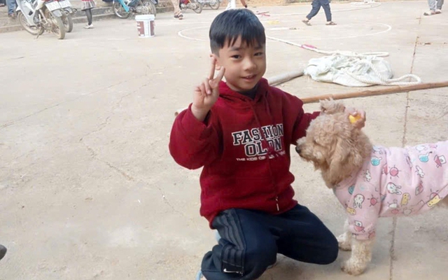 Bé trai 5 tuổi ở Sơn La mất tích bí ẩn khi chơi ở sân nhà