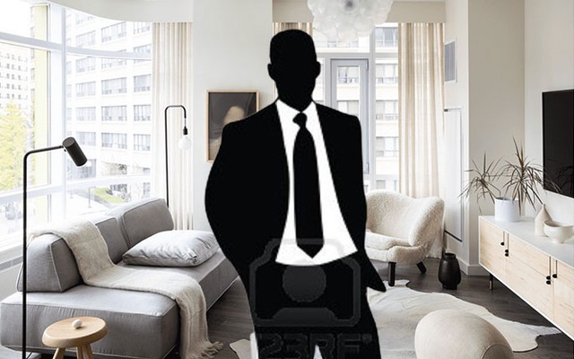 "Ông hoàng phòng vé" bị cảnh sát bắt khẩn, khán giả ráo riết truy lùng danh tính