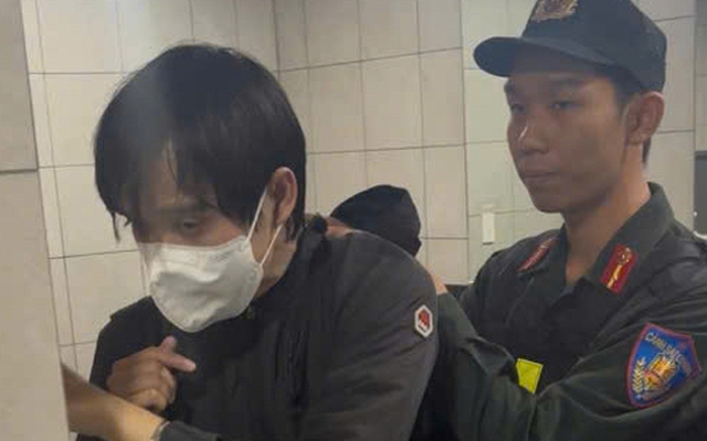 Chế tài nào xử lý người sàm sỡ cô gái trẻ trên Metro số 1?