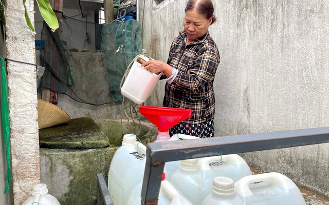 Làng chài ven biển khát nước ngọt