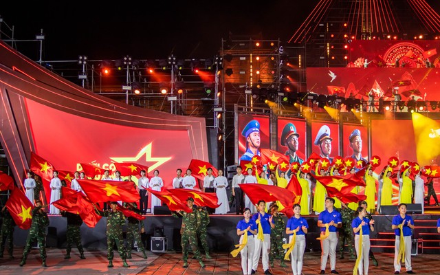 Nên mang gì, đi xe thế nào đến "concert quốc gia" ở Nhà hát lớn?