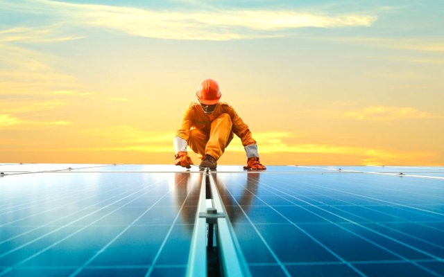 Xây dựng quá mức năng lượng mặt trời, Trung Quốc lâm vào cuộc khủng hoảng 60 tỷ USD