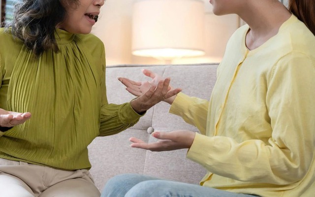 Không được con gái chăm sóc chu đáo, mẹ thưa kiện đòi hơn 17 tỷ đồng