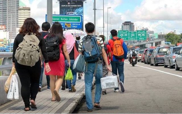 Người dân nước ASEAN giàu gấp 3 lần Việt Nam đang mắc nợ gần 400 tỷ USD