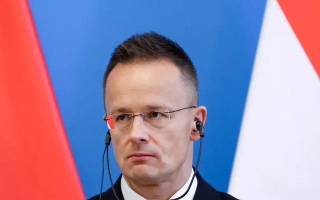 Đường ống dẫn dầu từ Nga bị tấn công, Hungary chỉ trích Ukraine