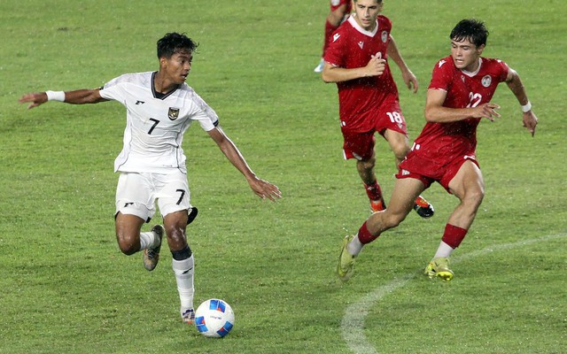 Gục ngã trước “đại bàng”, tuyển Indonesia mất chức vô địch trên sân nhà