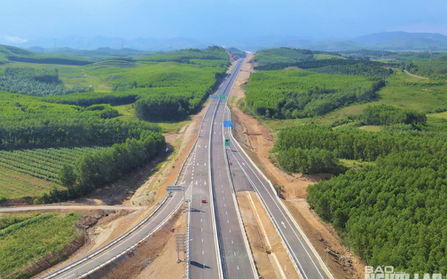 Hôm nay 19-8, thông tuyến cao tốc Bắc - Nam từ Hà Nội đến Đà Nẵng dài khoảng 750 km