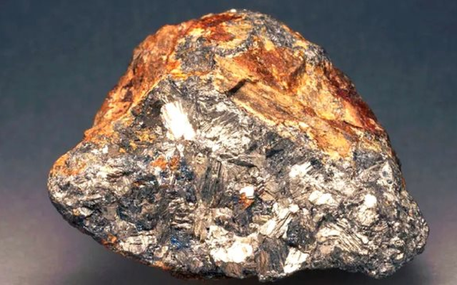 Doanh nghiệp Việt nắm loại khoáng sản được cả thế giới săn lùng sắp "dốc hầu bao" trả cổ tức 4.500 đồng/cp