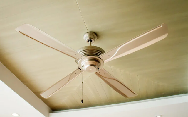 Nữ sinh bị bảo vệ quấy rối nhưng không báo cảnh sát, 1 hôm được tìm thấy khiến gia đình ngã quỵ