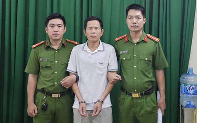 Bắt khẩn cấp Giám đốc ngân hàng Trần Hữu Cường