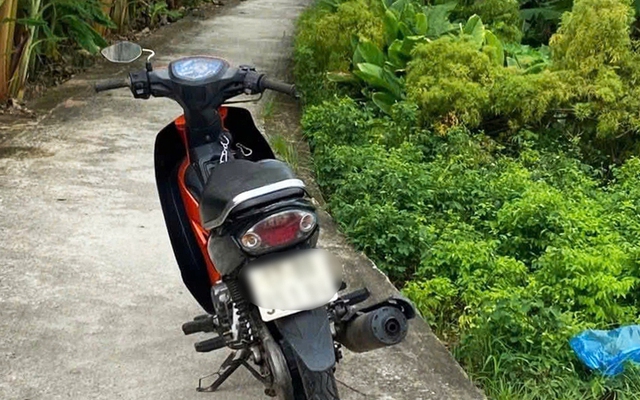 Tìm thấy thi thể nam thanh niên dưới sông nhờ xe máy đỗ bên vệ đường