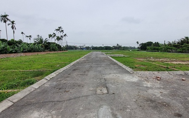 Từng đầu tư đâu thắng đó, người đàn ông tất tay mua lô đất 7 tỷ, 4 năm sau rao bán 6 tỷ không ai mua, thừa nhận: “Tham thì thâm”