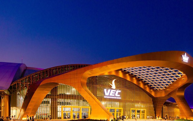 Bộ Xây dựng yêu cầu Vingroup, VEFAC khẩn trương triển khai thực hiện những việc sau tại công trình top 10 thế giới