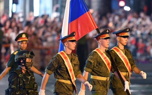 Các quân nhân Nga sang Việt Nam tham gia diễu binh 2/9 là ai?