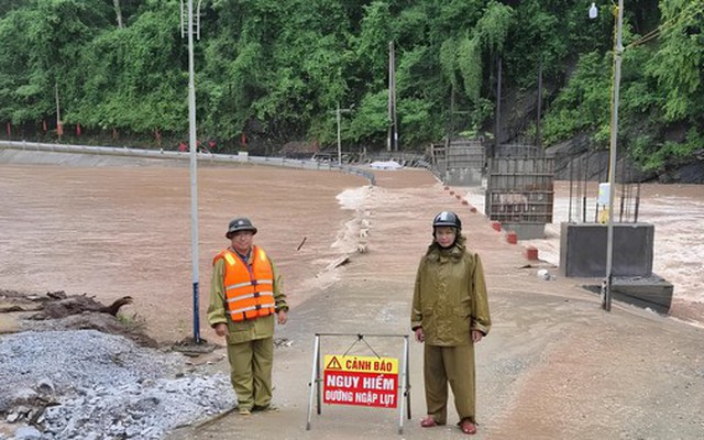 Thiệt hại ban đầu do bão số 5 (Kajiki) gây ra ở Quảng Trị