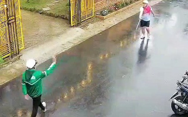 Lâm Đồng: Người phụ nữ bị nhóm của chồng chặn đánh trước cửa nhà