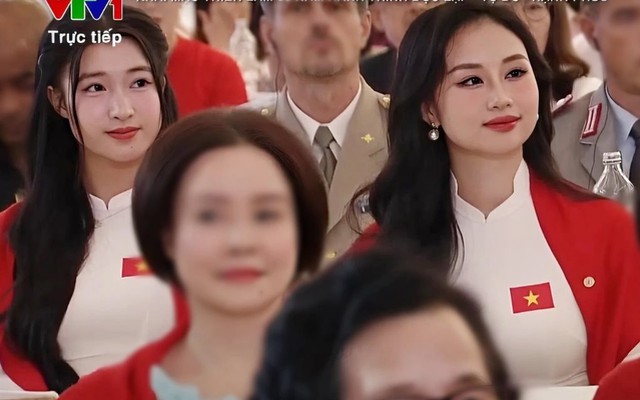 Khoảnh khắc hiếm có, 2 nàng dâu của tỷ phú Phạm Nhật Vượng chung một khung hình