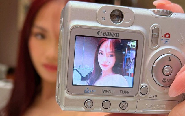 Trải qua 20 năm, điện thoại đã khiến hàng loạt món đồ công nghệ "tuyệt chủng": Sao thứ này chẳng làm sao?