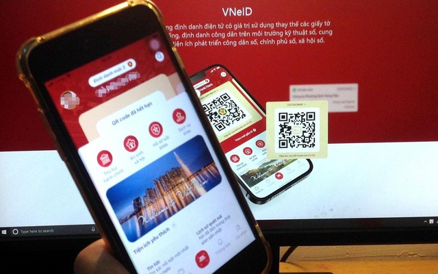 Nhận tiền an sinh xã hội dễ dàng: Hướng dẫn cách cập nhật tài khoản ngân hàng trên VNeID